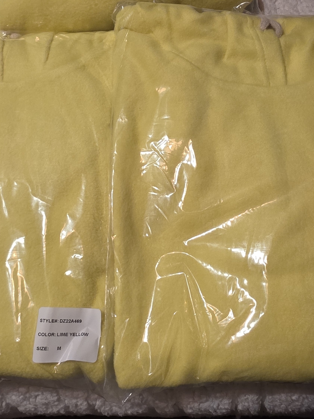 Double Zero Womens Hoodie S/M/L Overzied Lime Yellow Hooded Sweater New In Poly - Picture 5 of 7
